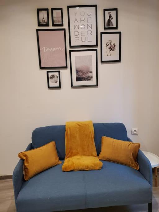 Blue Corner *